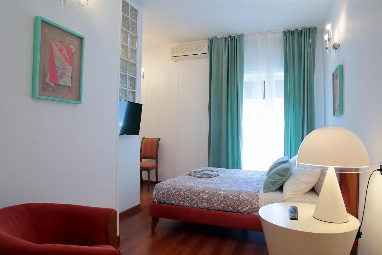 L.T. Savoia Palace & Cavour C.L. Hotel Bari Buitenkant foto