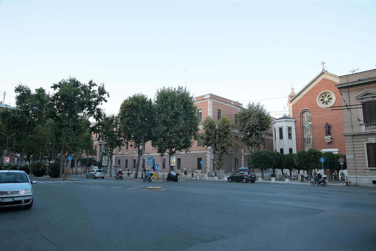 L.T. Savoia Palace & Cavour C.L. Hotel Bari Buitenkant foto