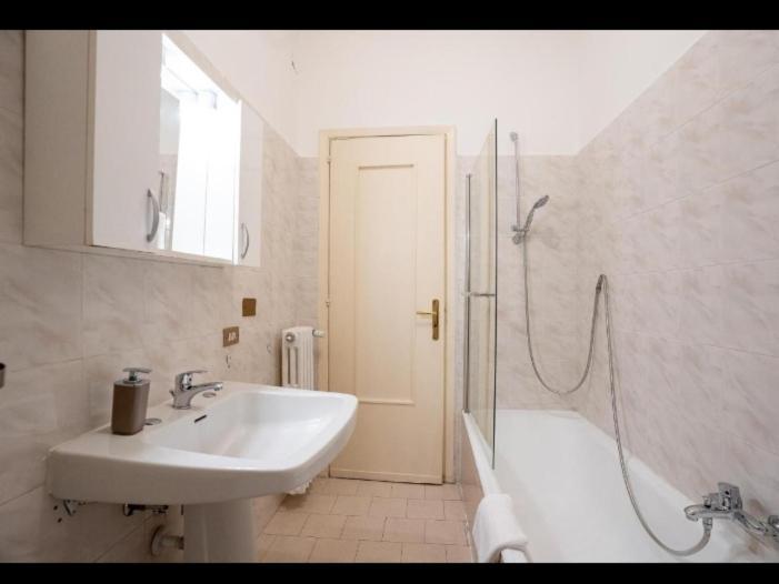 L.T. Savoia Palace & Cavour C.L. Hotel Bari Buitenkant foto